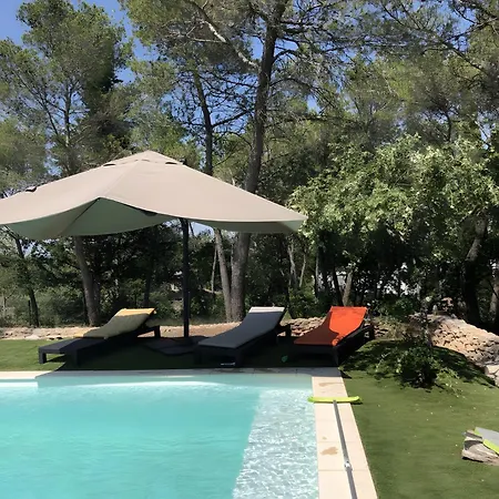 Maison d'hôtes Le Clos Des Cigales - Nîmes